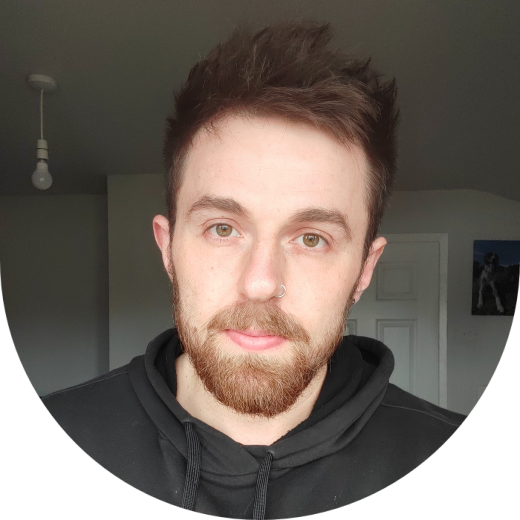 Gavin Roberts Headshot
